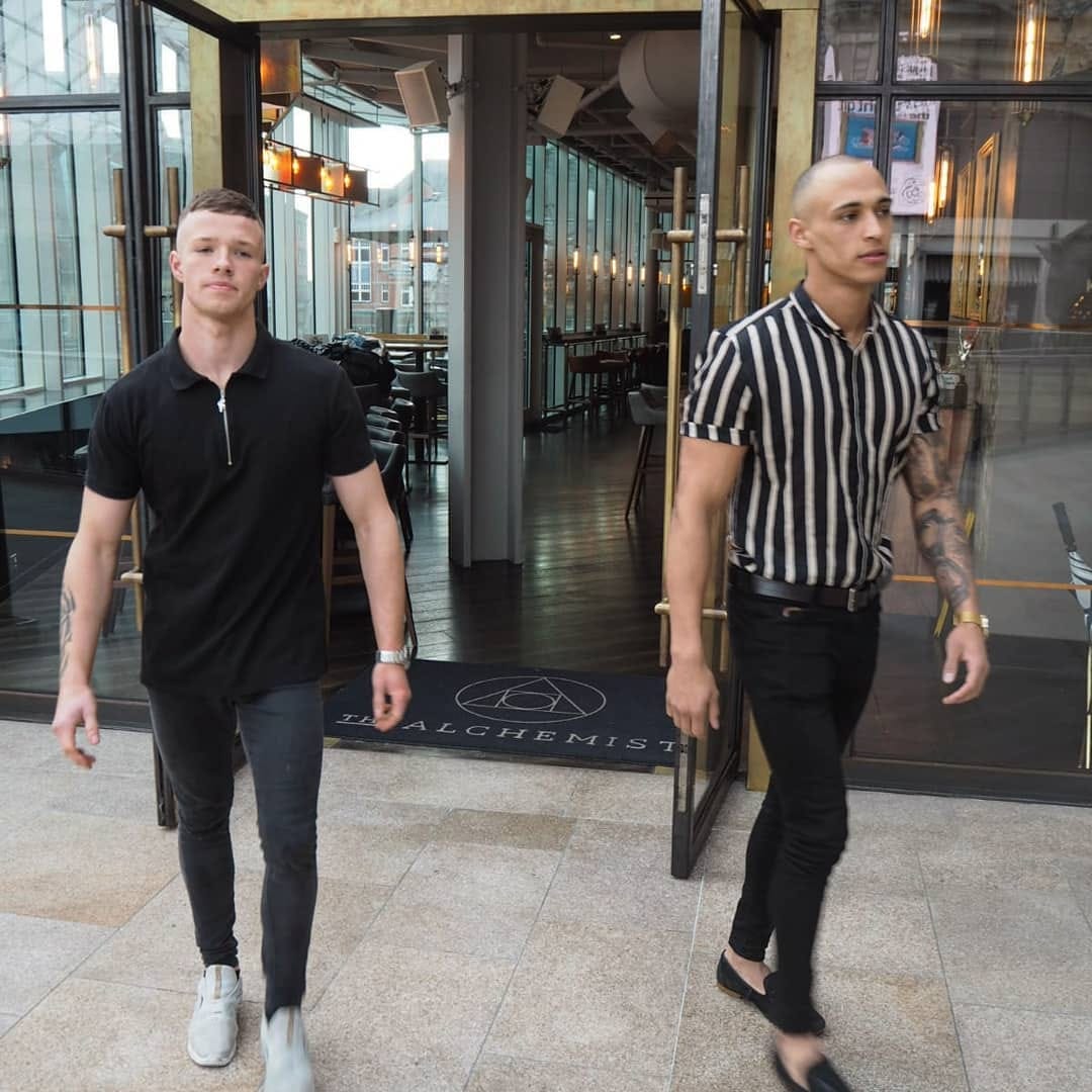 Post 6 by Harry O'Neill on Instagram (image)