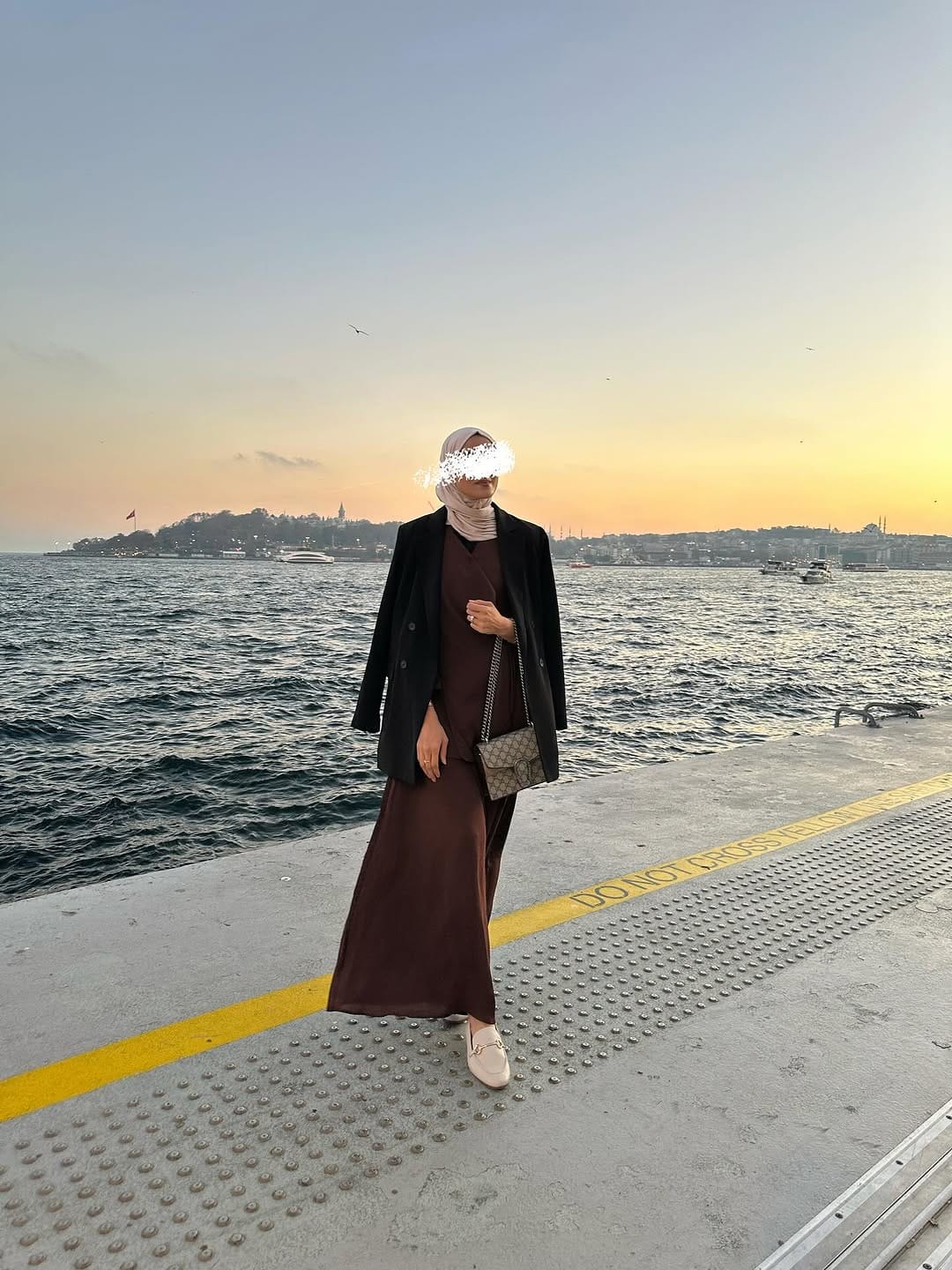 Post 4 by Nazmin on Instagram (carousel)