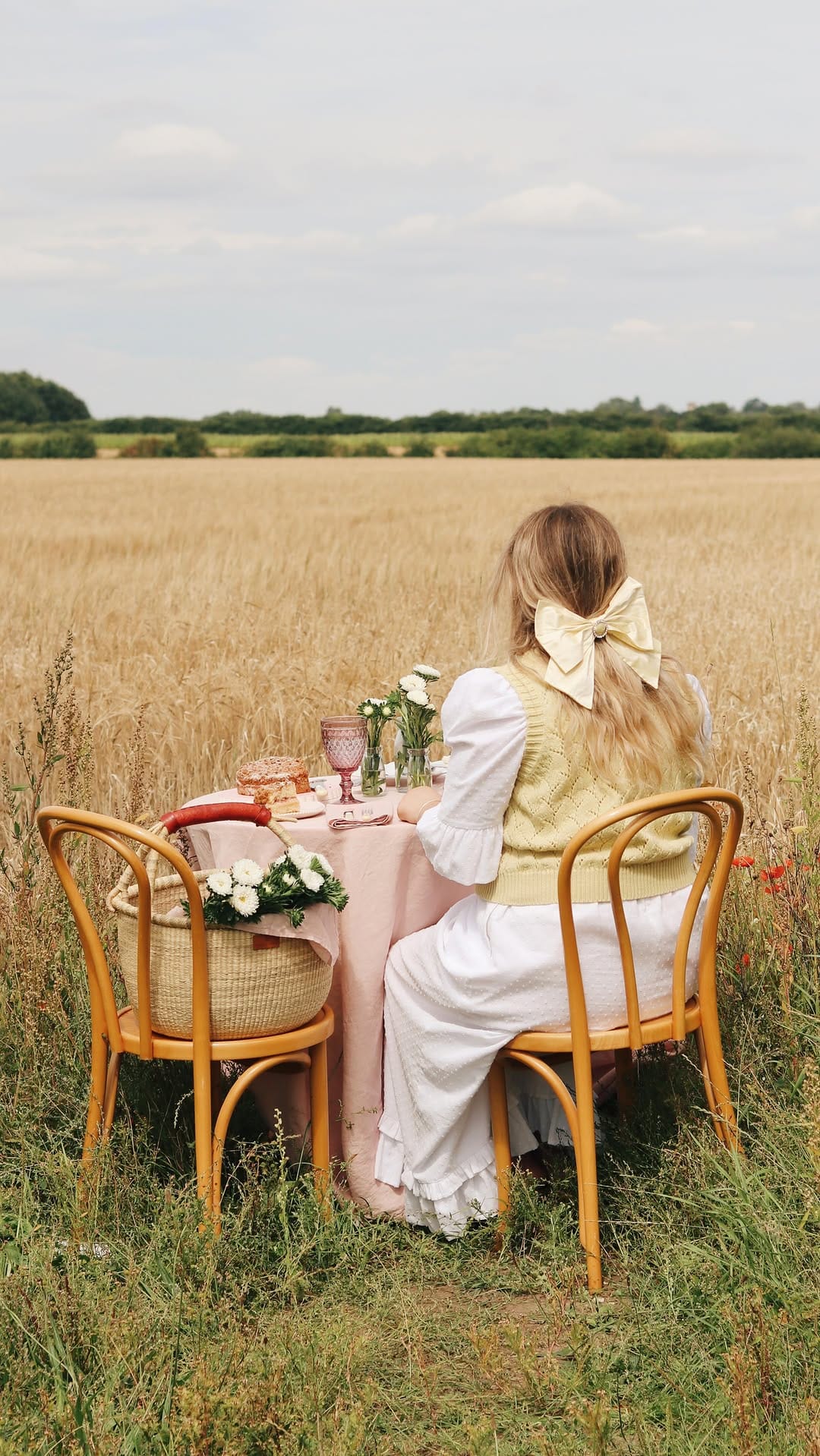 Post 10 by Charlotte Jacklin on Instagram (video)