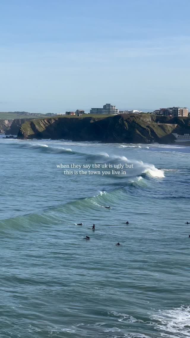 Post 9 by ROBYN POPPY on Instagram (video)