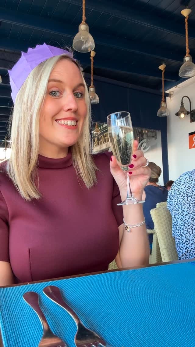 Post 5 by NI Travelling Foodie on Instagram (video)