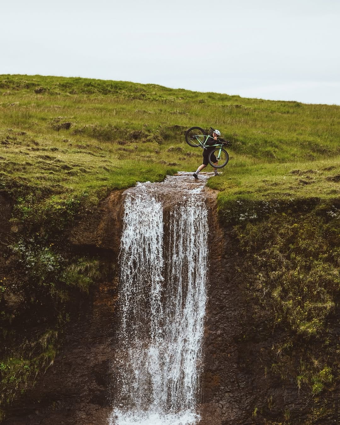 Post 3 by Tyler White | Professional Photographer on Instagram (carousel)