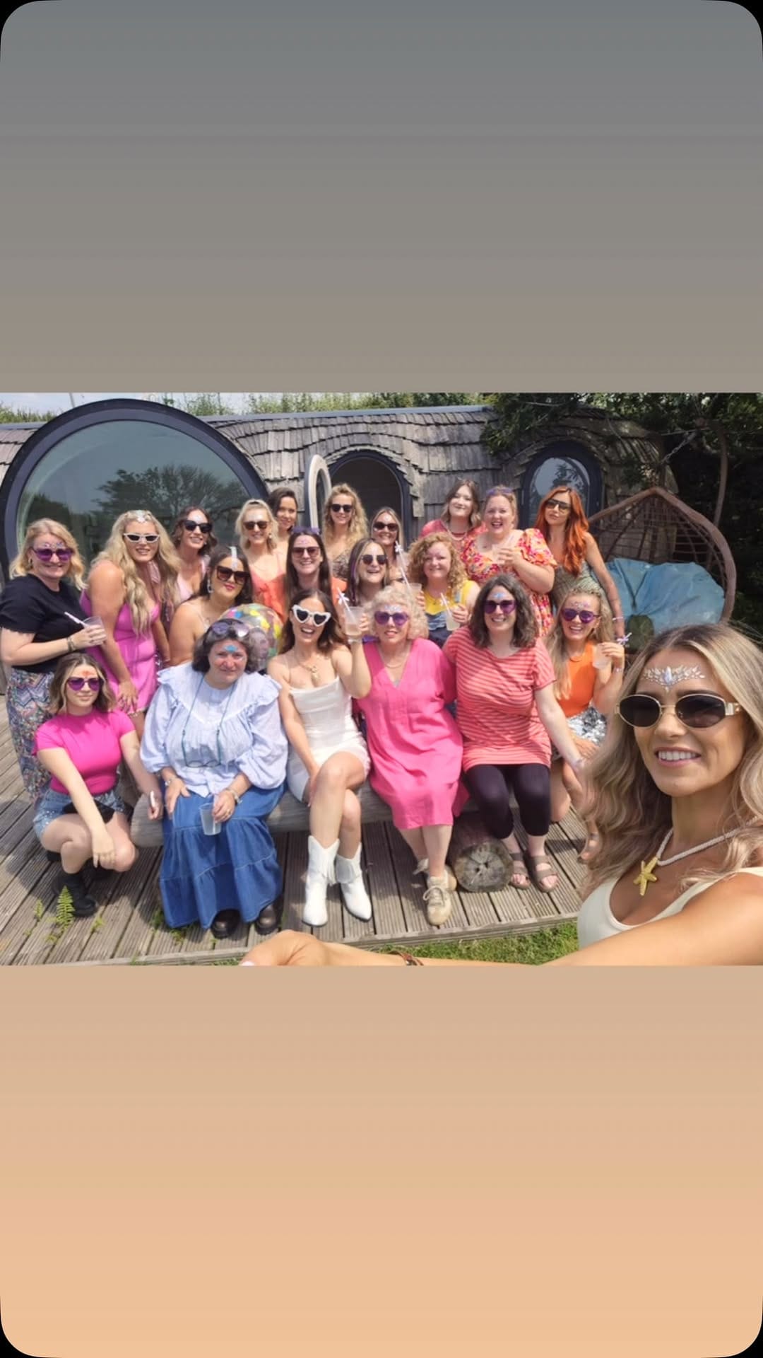 Post 2 by Georgina Russell on Instagram (video)