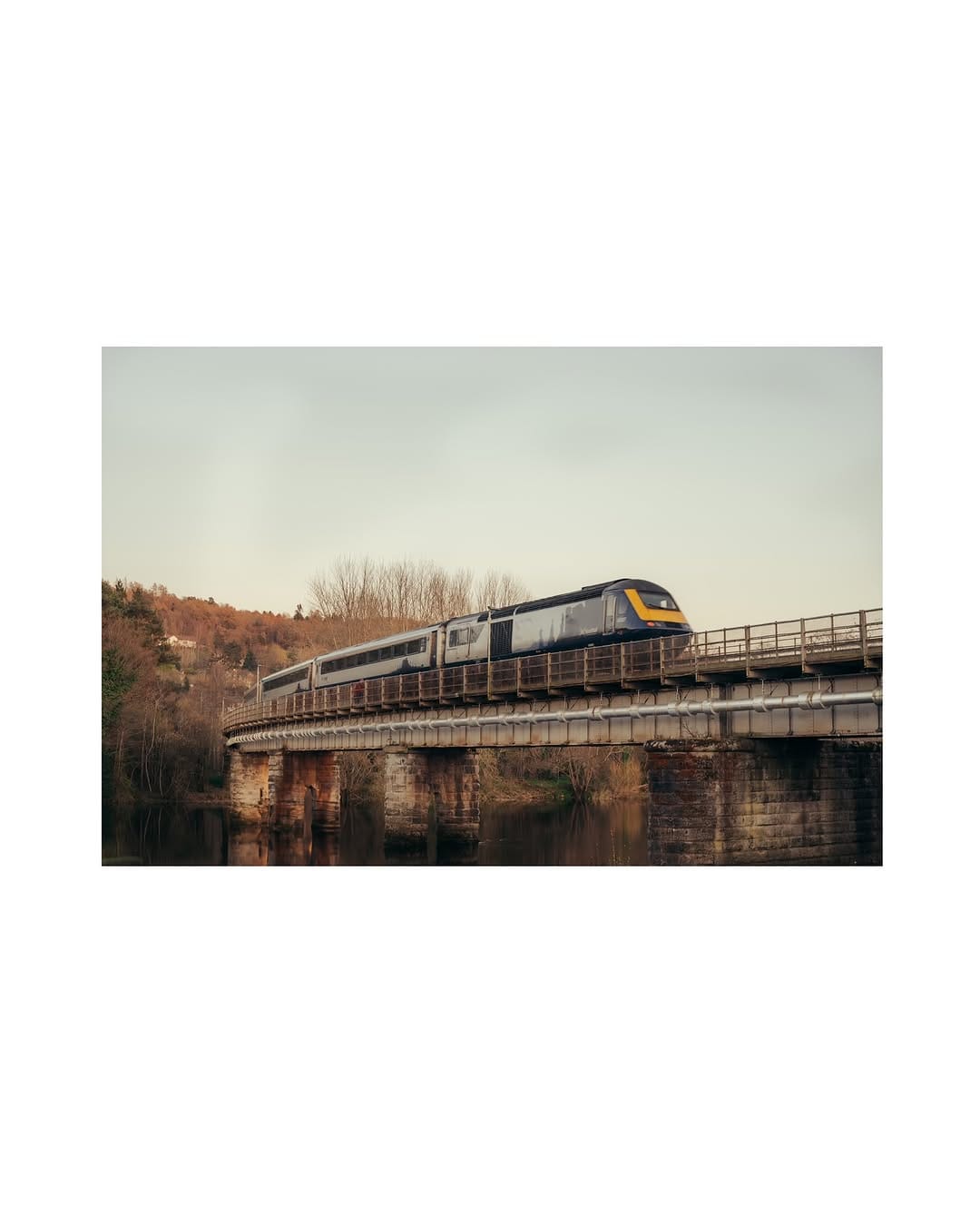 Post 1 by Michele Silva | Photographer on Instagram (image)