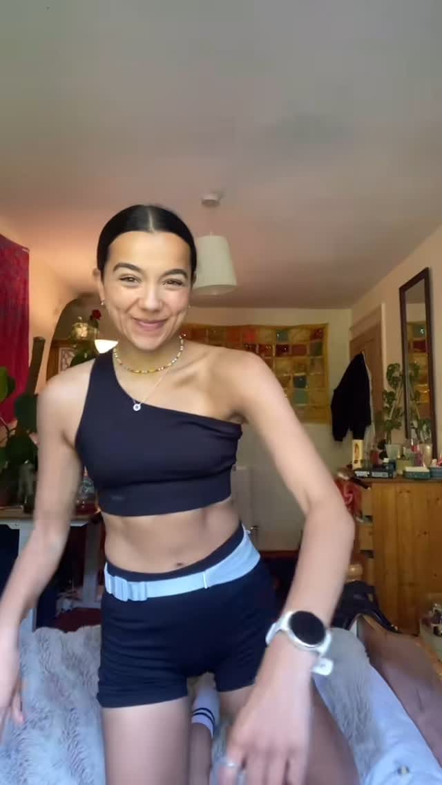 Post 10 by Rosie | Brunch in the Sun on Instagram (video)