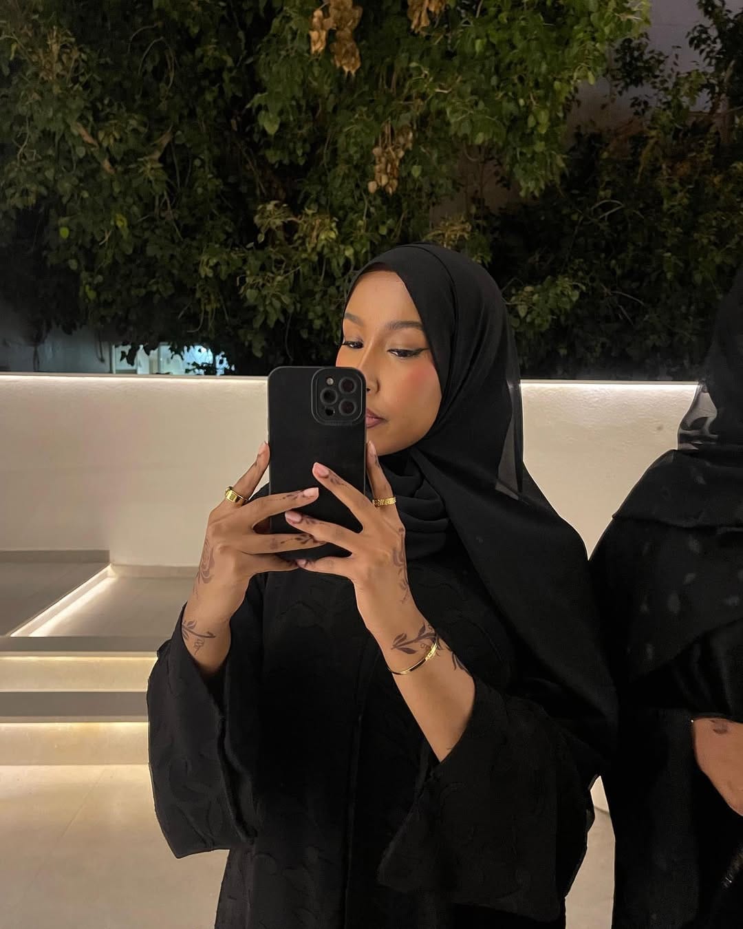 Post 4 by @ixm_beauty on Instagram (carousel)