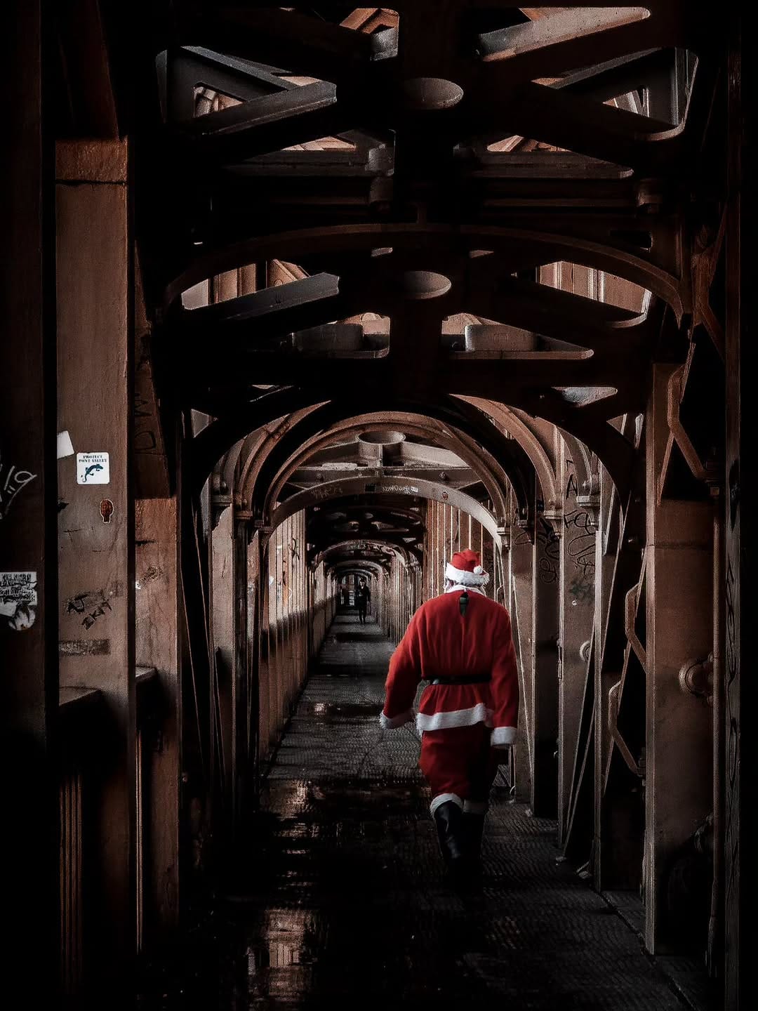 Post 4 by Adam Lang on Instagram (image)