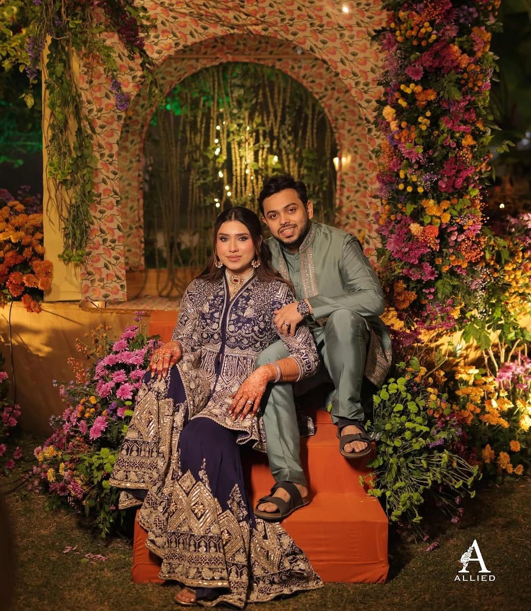 Post 8 by Asna Oberoi on Instagram (carousel)
