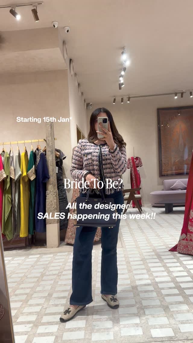 Post 3 by Asna Oberoi on Instagram (video)