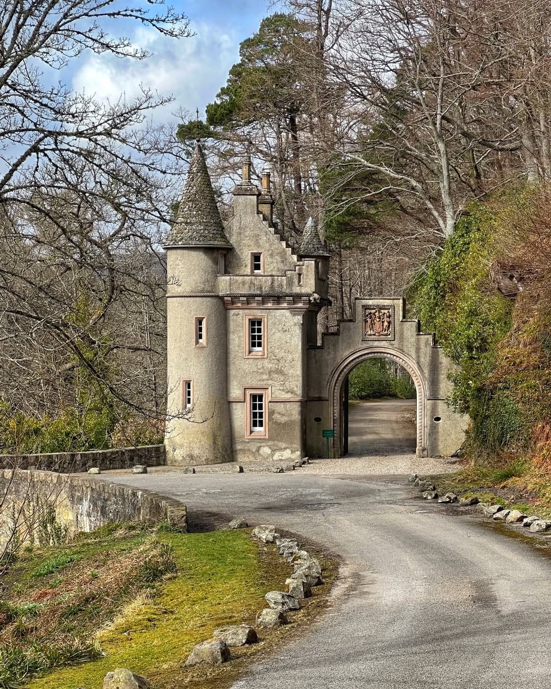Post 9 by Samantha Grant on Instagram (image)