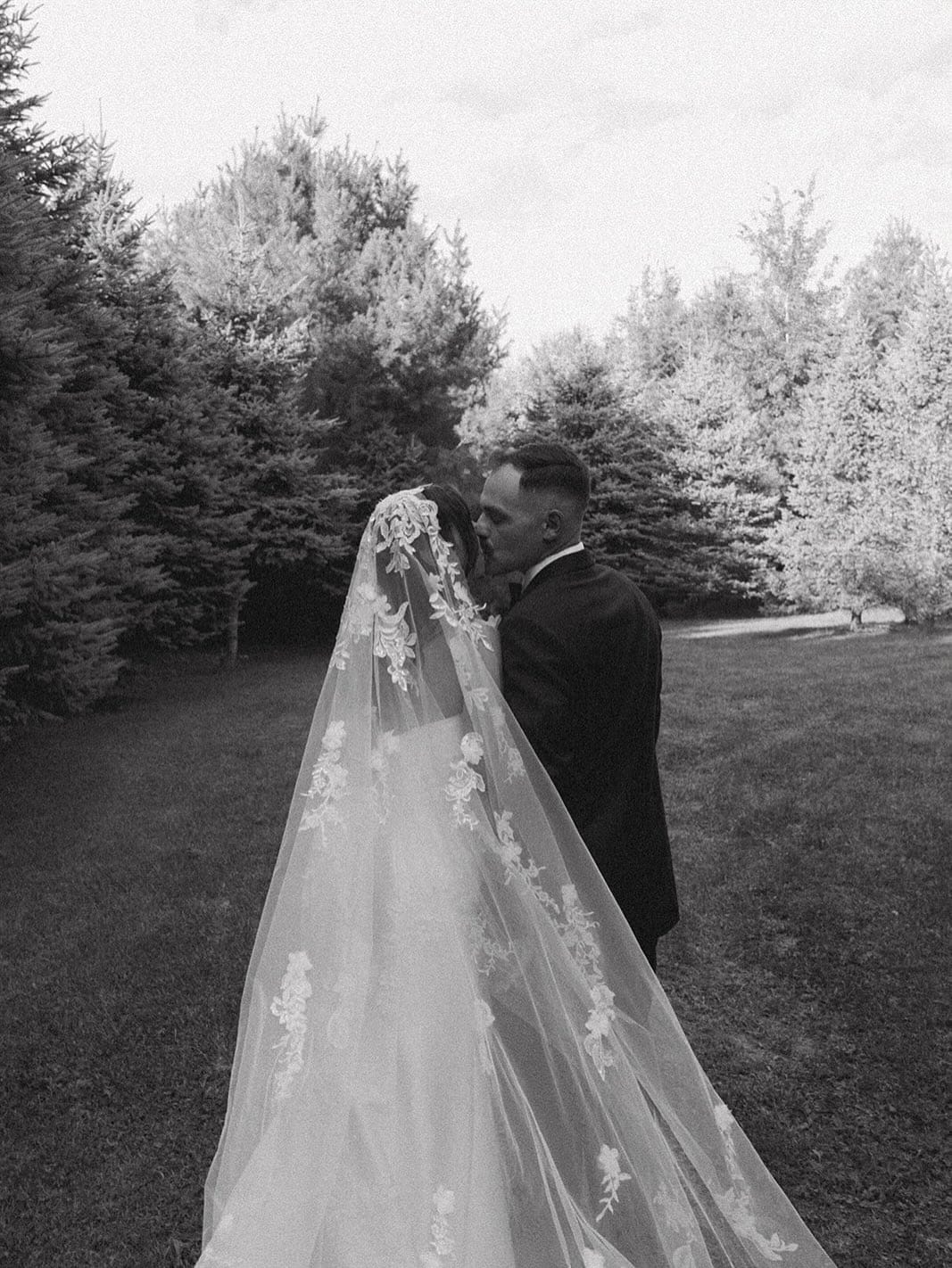 Post 4 by Wedding Photographer | Taylor Holly on Instagram (carousel)