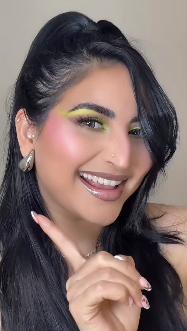 Post 9 by Heena Sanghera on Instagram (video)