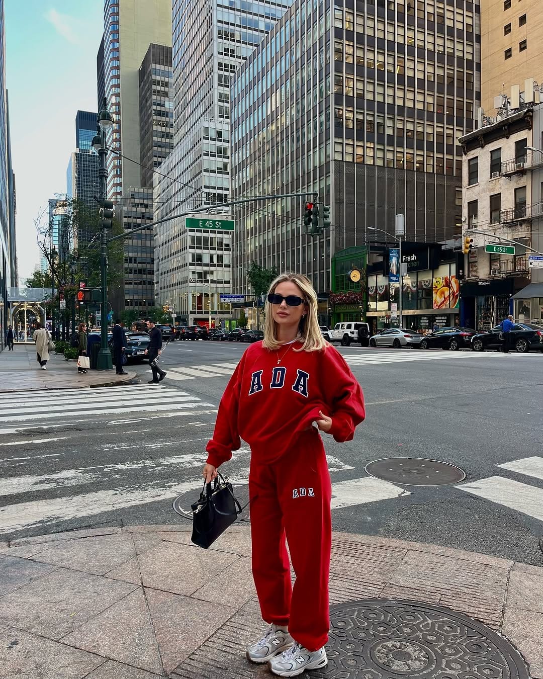 Post 10 by Jasmine | everyday outfits + motherhood on Instagram (image)