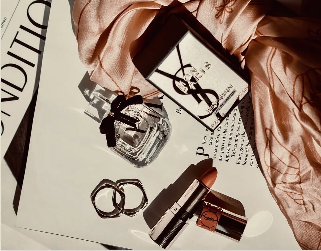 Post 6 by Christina Georgallou on Instagram (image)