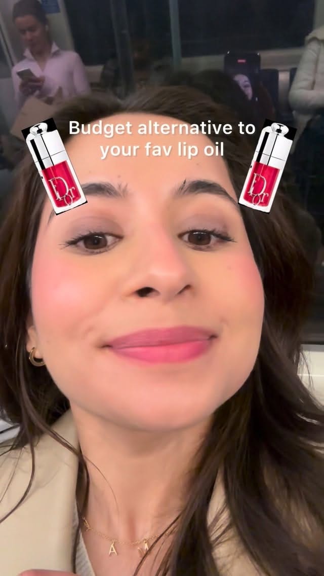 Post 6 by Komal Tanwani on Instagram (video)
