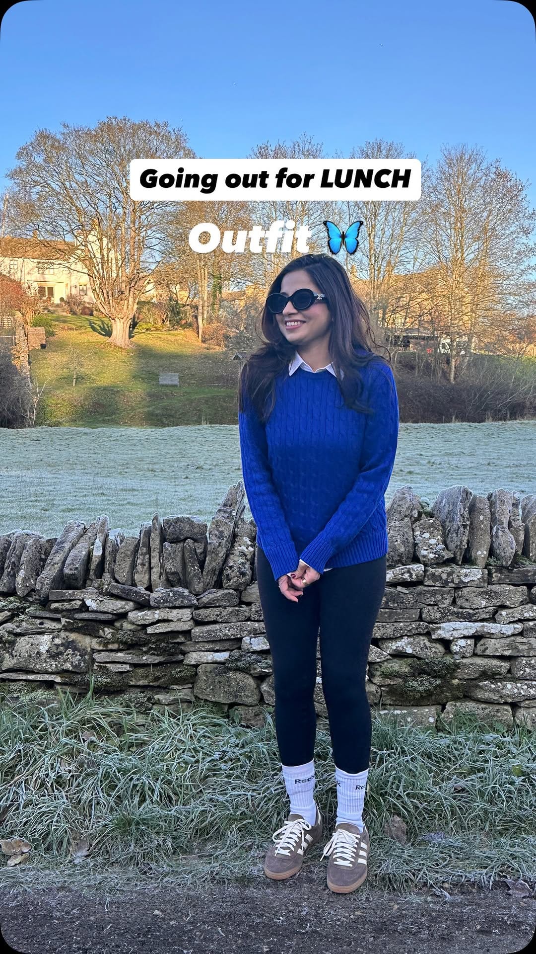 Post 10 by Komal Tanwani on Instagram (video)