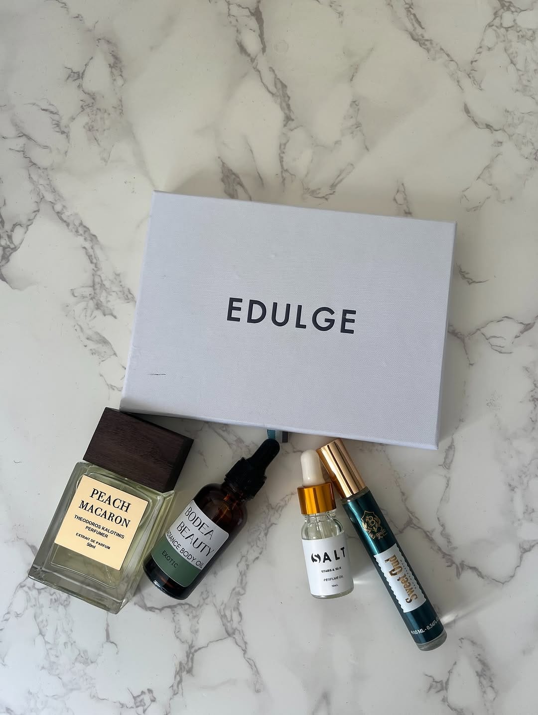 Post 9 by Orè (كَوْثَر)🤎 on Instagram (carousel)