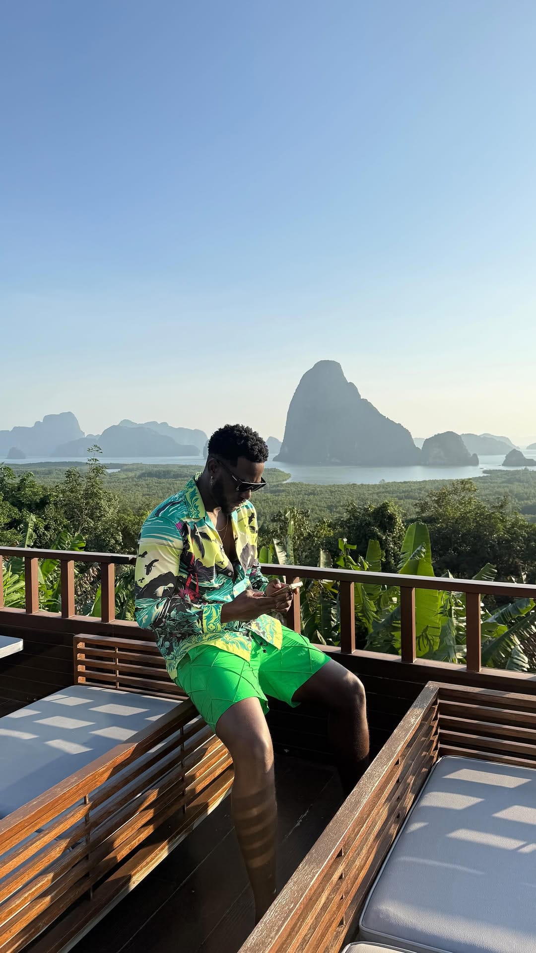 Post 2 by Daimond Noire on Instagram (video)