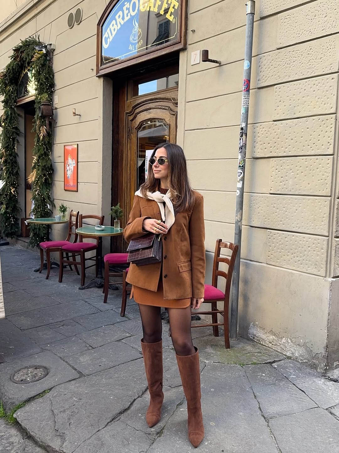 Post 5 by Francesca Greco on Instagram (carousel)