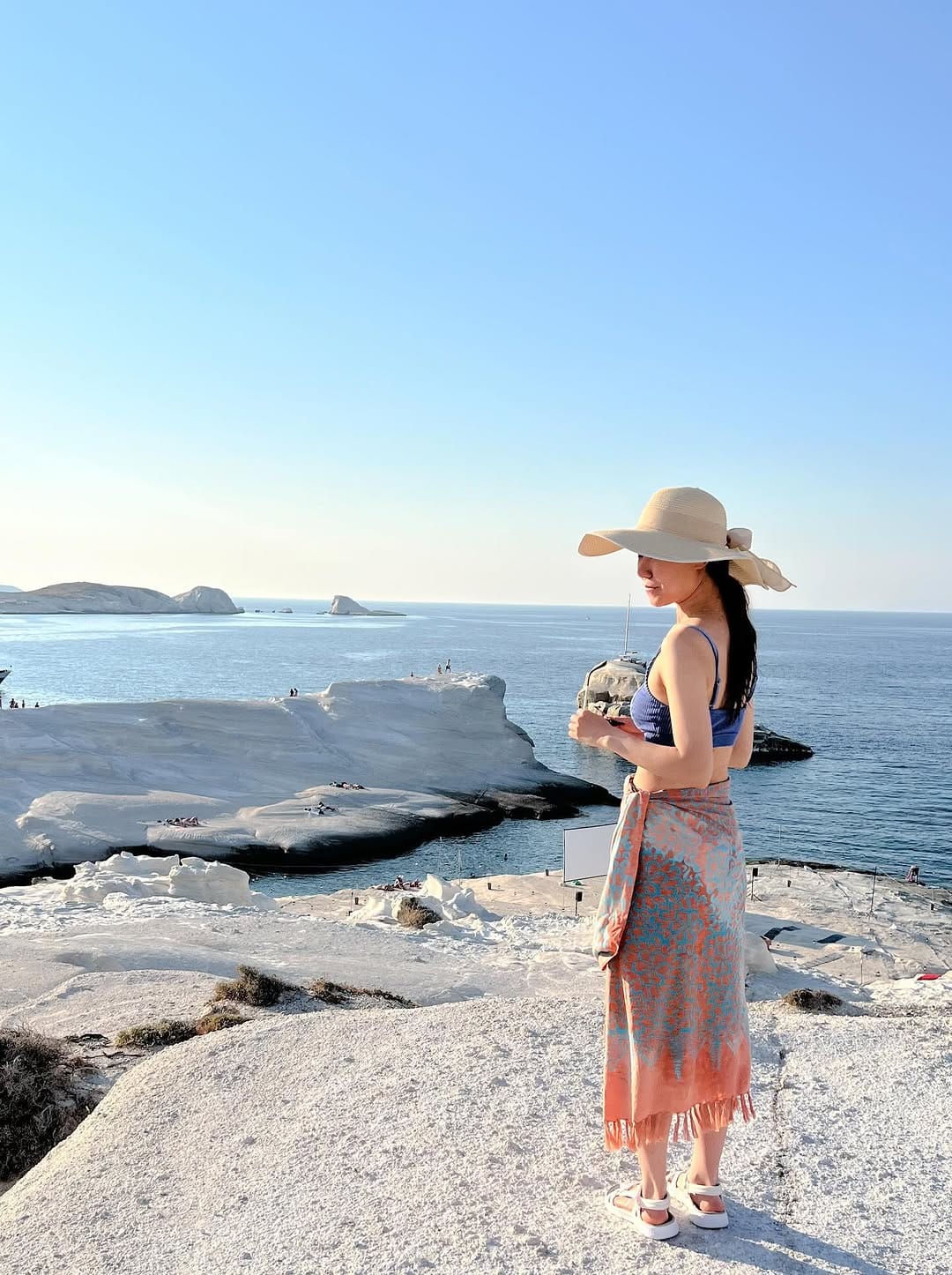 Post 3 by 윤정 Yoon | Travel Blogger on Instagram (carousel)