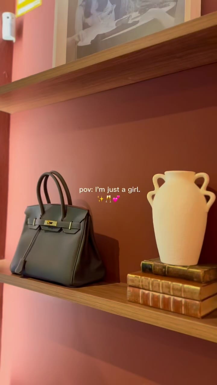 Post 5 by England Vibes ❊ on Instagram (video)