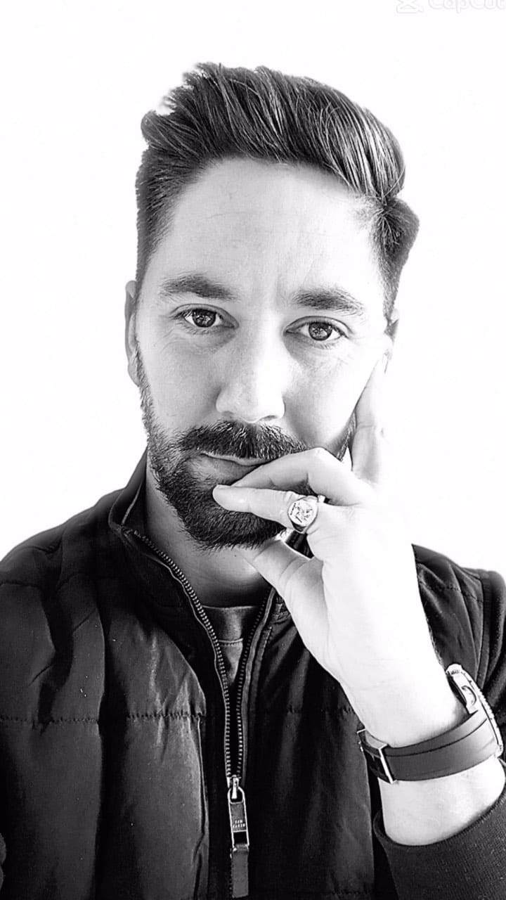 Post 3 by James      ™️ on Instagram (video)