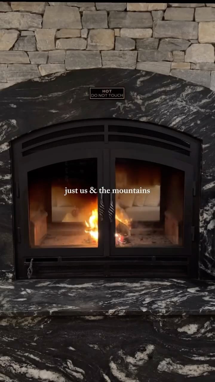 Post 6 by 𝐋𝐢𝐚𝐧 𝐖. 𝐈𝐫𝐞𝐫𝐢 on Instagram (video)
