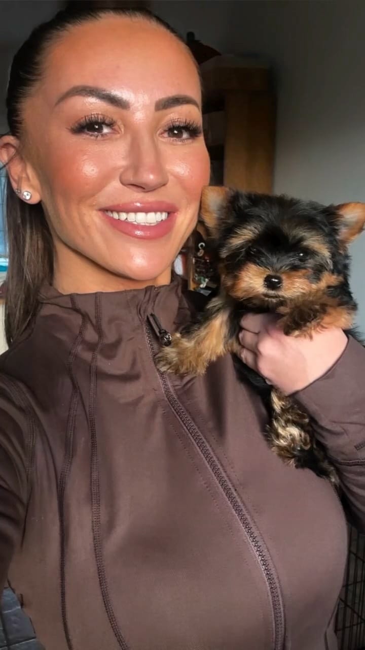 Post 2 by Georgia Lewis on Instagram (video)