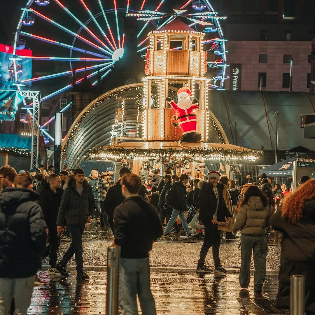 Post 6 by X4leem Visuals on Instagram (carousel)