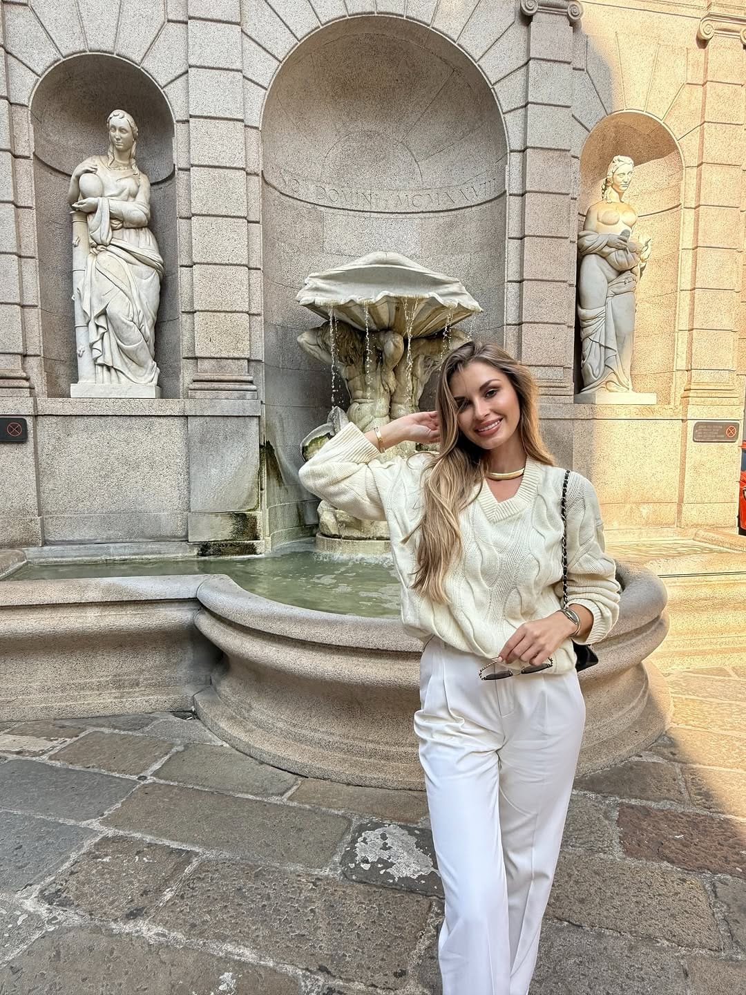 Post 7 by Svetlana Cheban on Instagram (carousel)