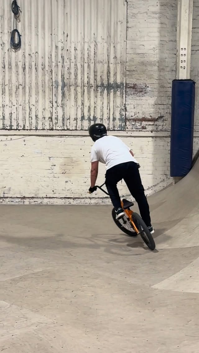 Post 4 by CARL WIGHT on Instagram (video)