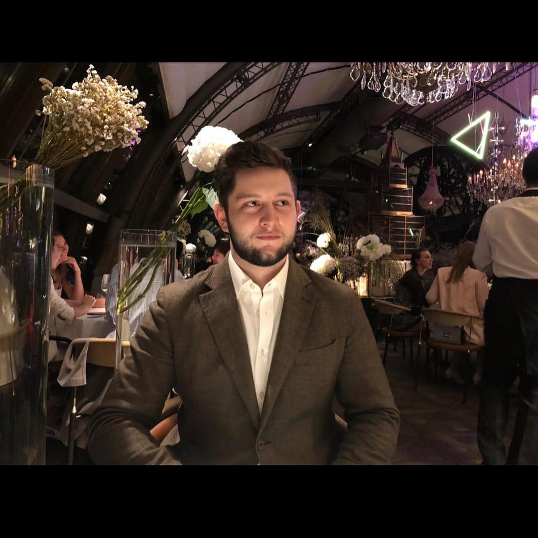 Post 10 by Charlie Hendry on Instagram (carousel)