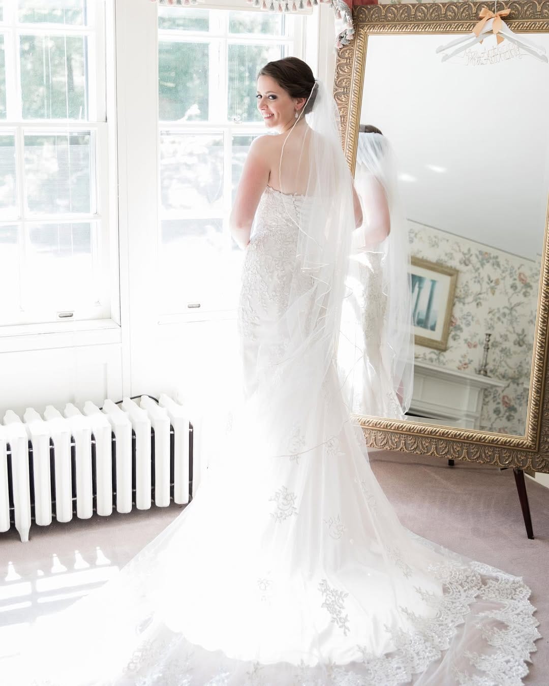 Post 10 by Lindsay MacLean Photography on Instagram (image)