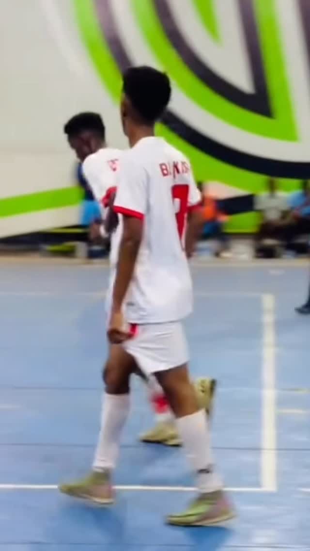 Post 2 by 15🧾 on Instagram (video)
