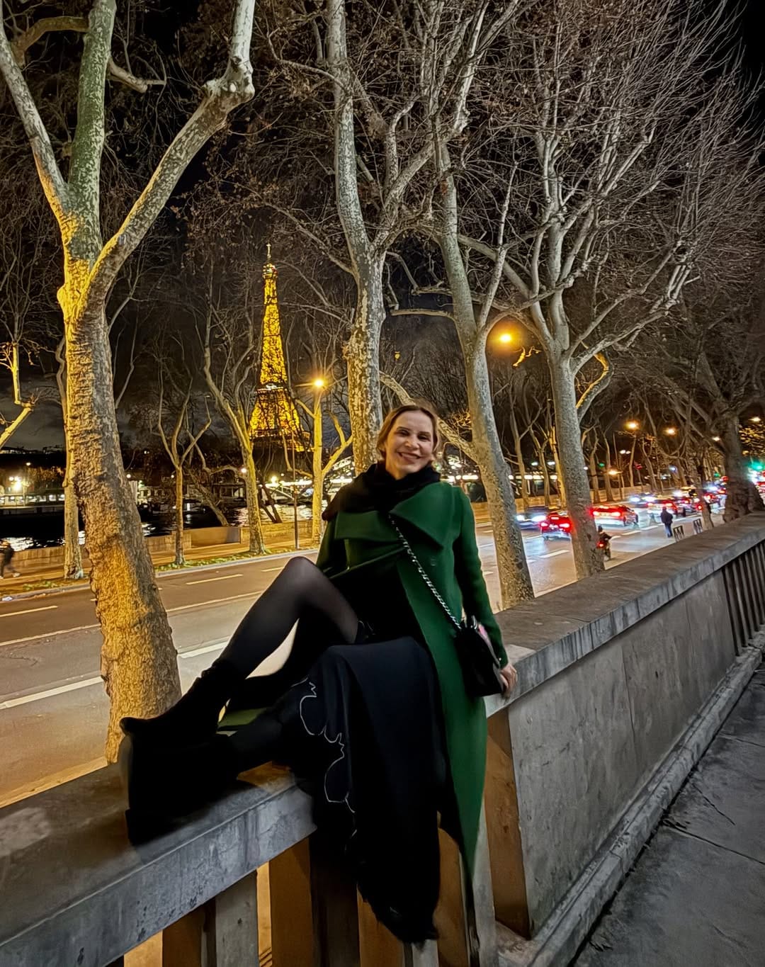 Post 7 by Regina Prado on Instagram (carousel)