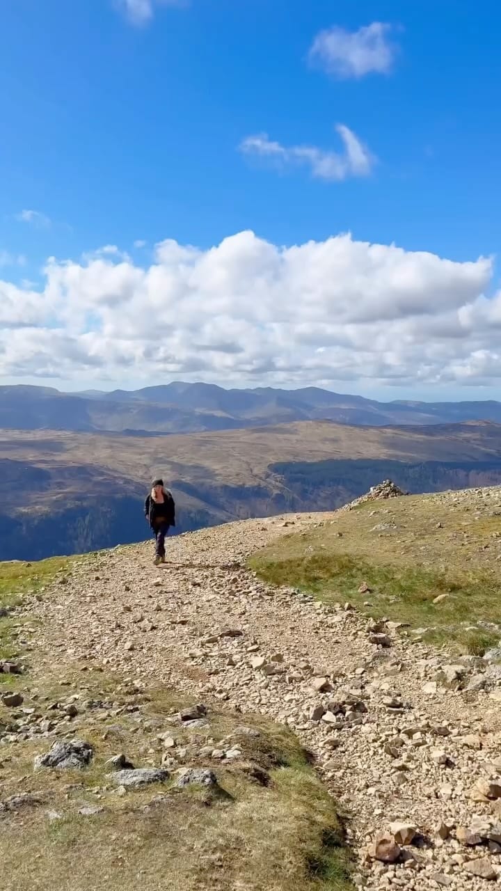 Post 9 by Lana Hartley on Instagram (video)
