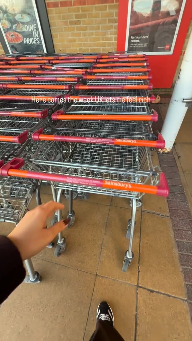 Post 9 by Esra Akyüz on Instagram (video)