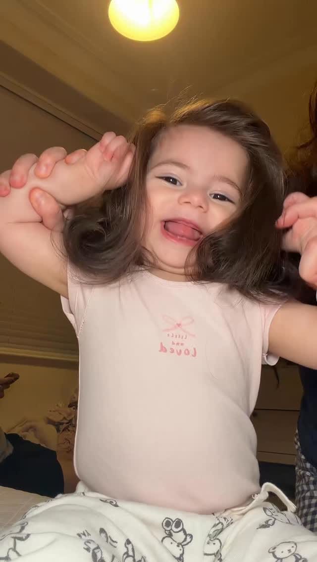 Post 5 by Liyana’s world | Hadjer Harizi on Instagram (video)