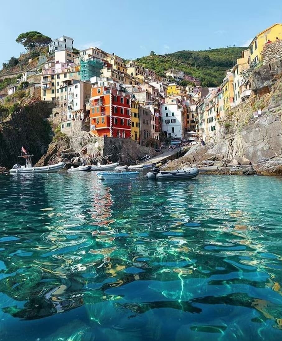 Post 4 by George | Travel & Photography on Instagram (image)