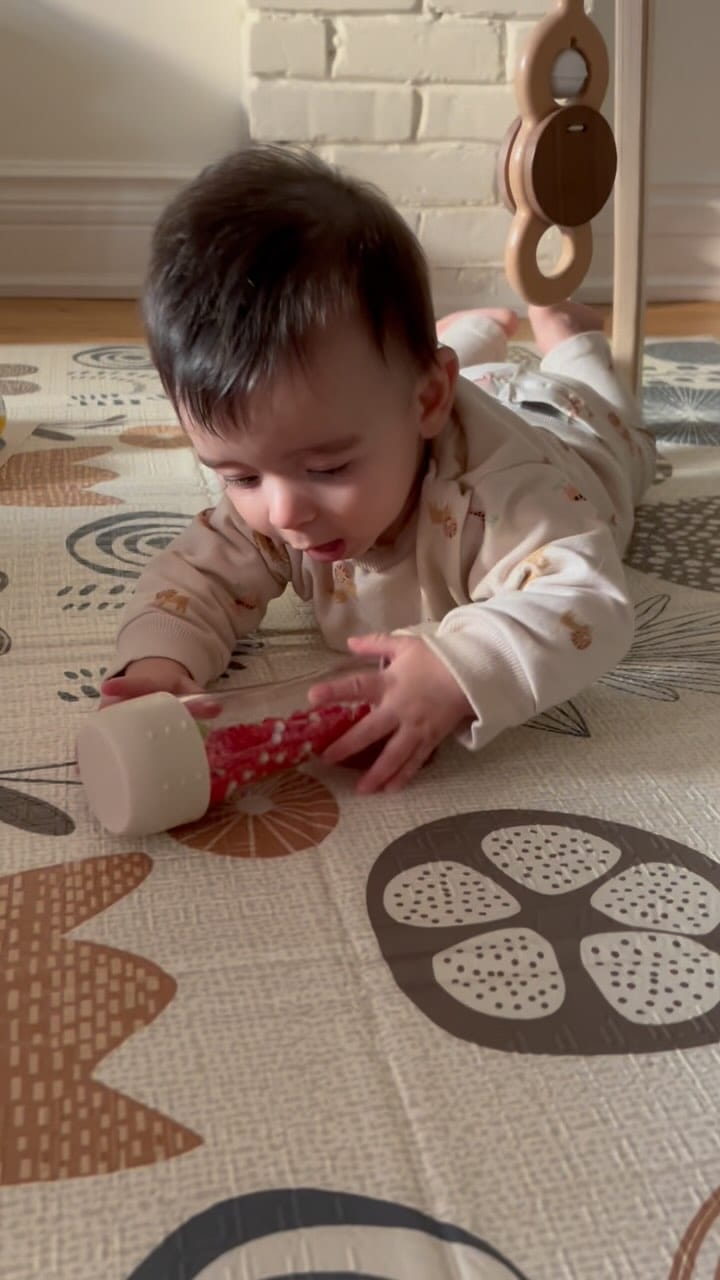 Post 4 by Sensory Toys Box on Instagram (video)