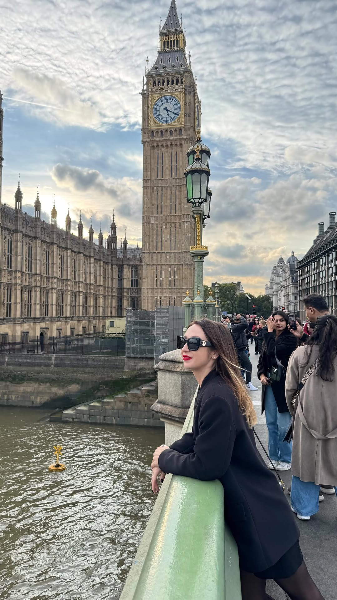 Post 3 by UGC CREATOR|| BRAND AMBASSADOR on Instagram (video)