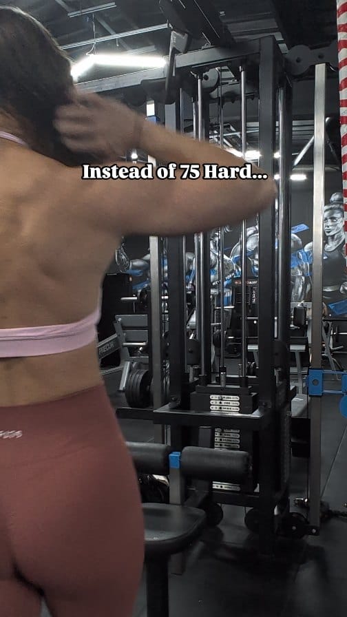 Post 7 by Lisa Blackman on Instagram (video)
