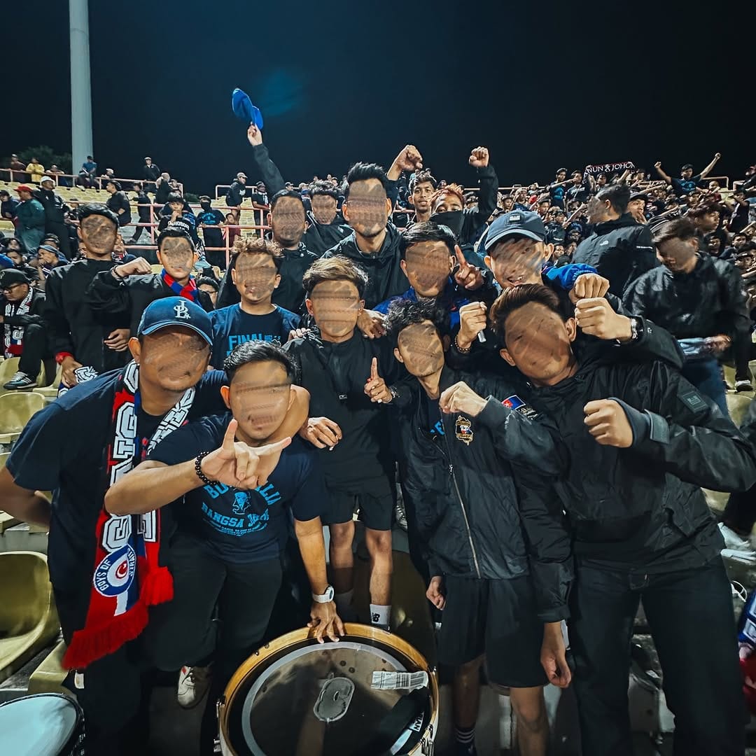 Post 1 by Wxhyu Hmdn on Instagram (carousel)
