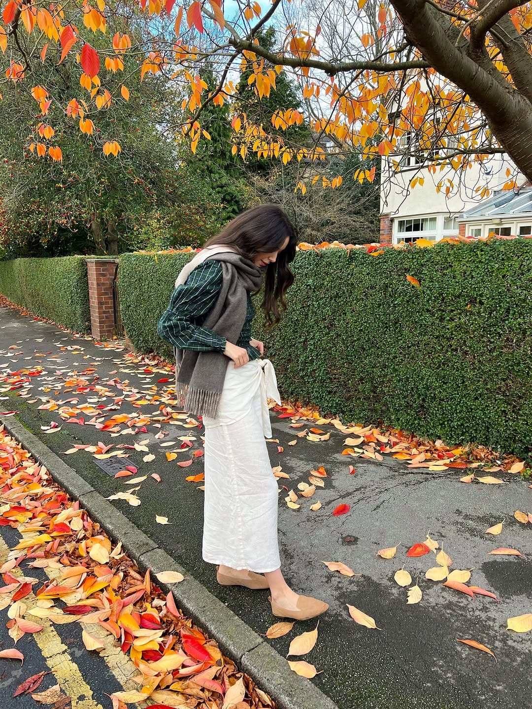 Post 9 by Lizzie • Content creator on Instagram (carousel)