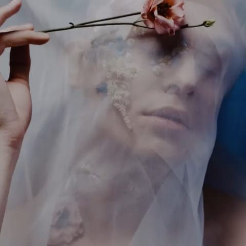 Post 2 by Je Vis Bridal on Instagram (video)