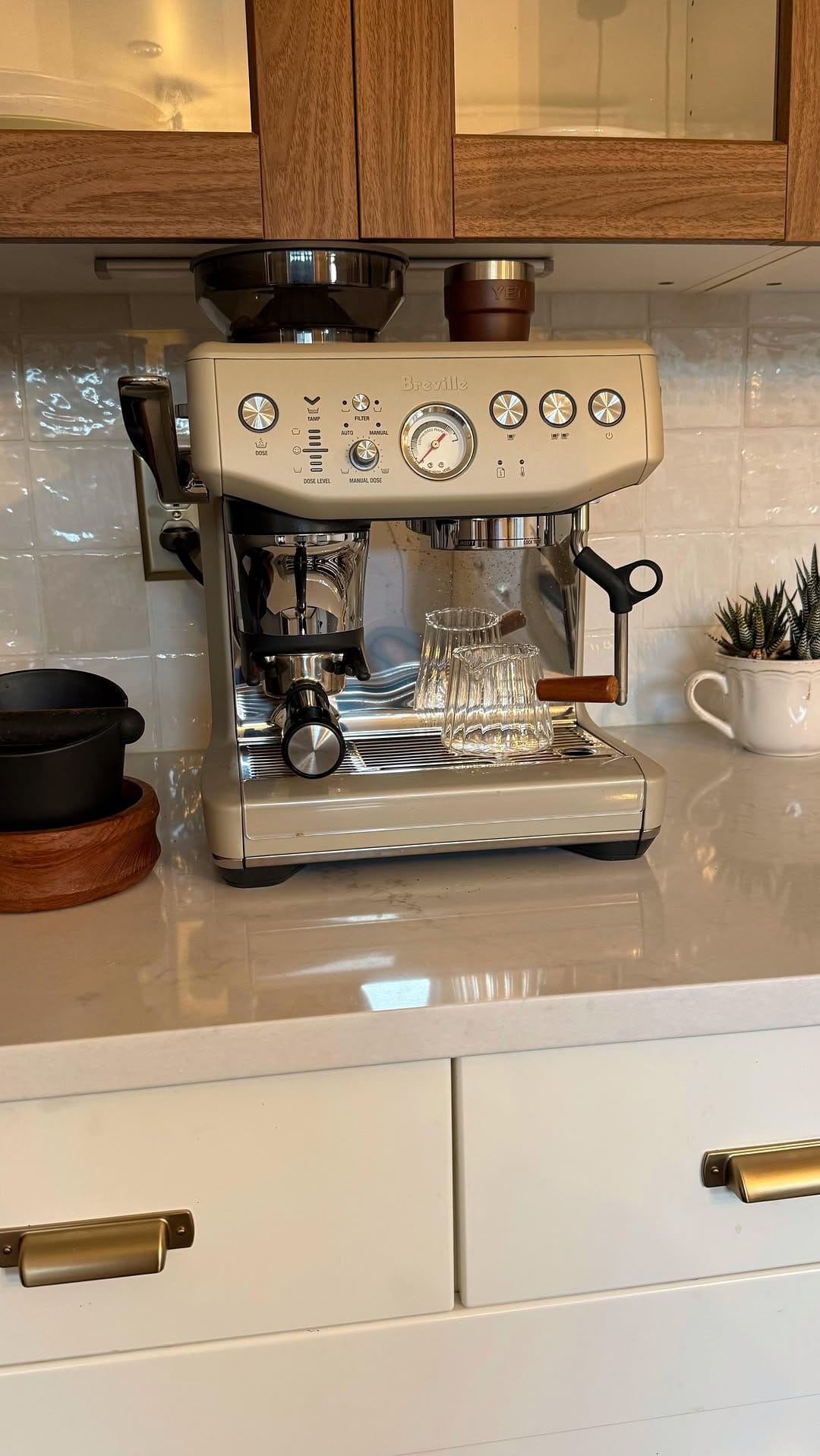 Post 1 by Carissa Bryden | In Style. At Home. Eating Plant Based. on Instagram (video)
