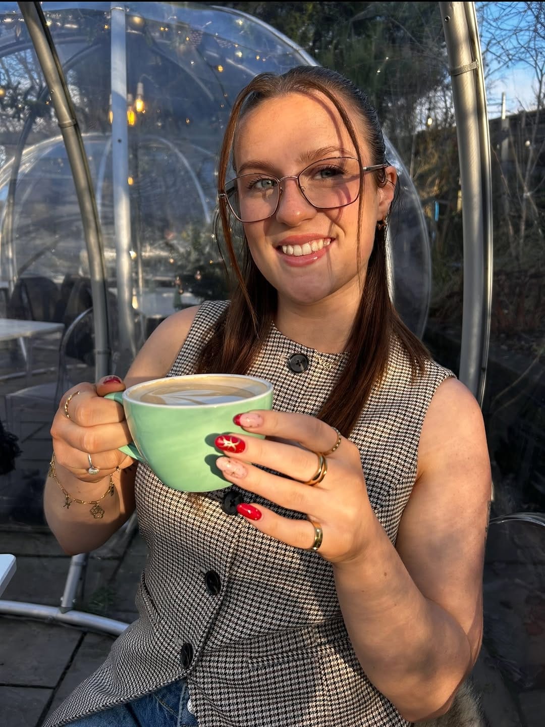 Post 9 by Zoe Jones on Instagram (carousel)