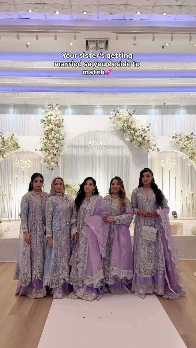 Post 3 by Zeba - Fashion & Travel on Instagram (video)