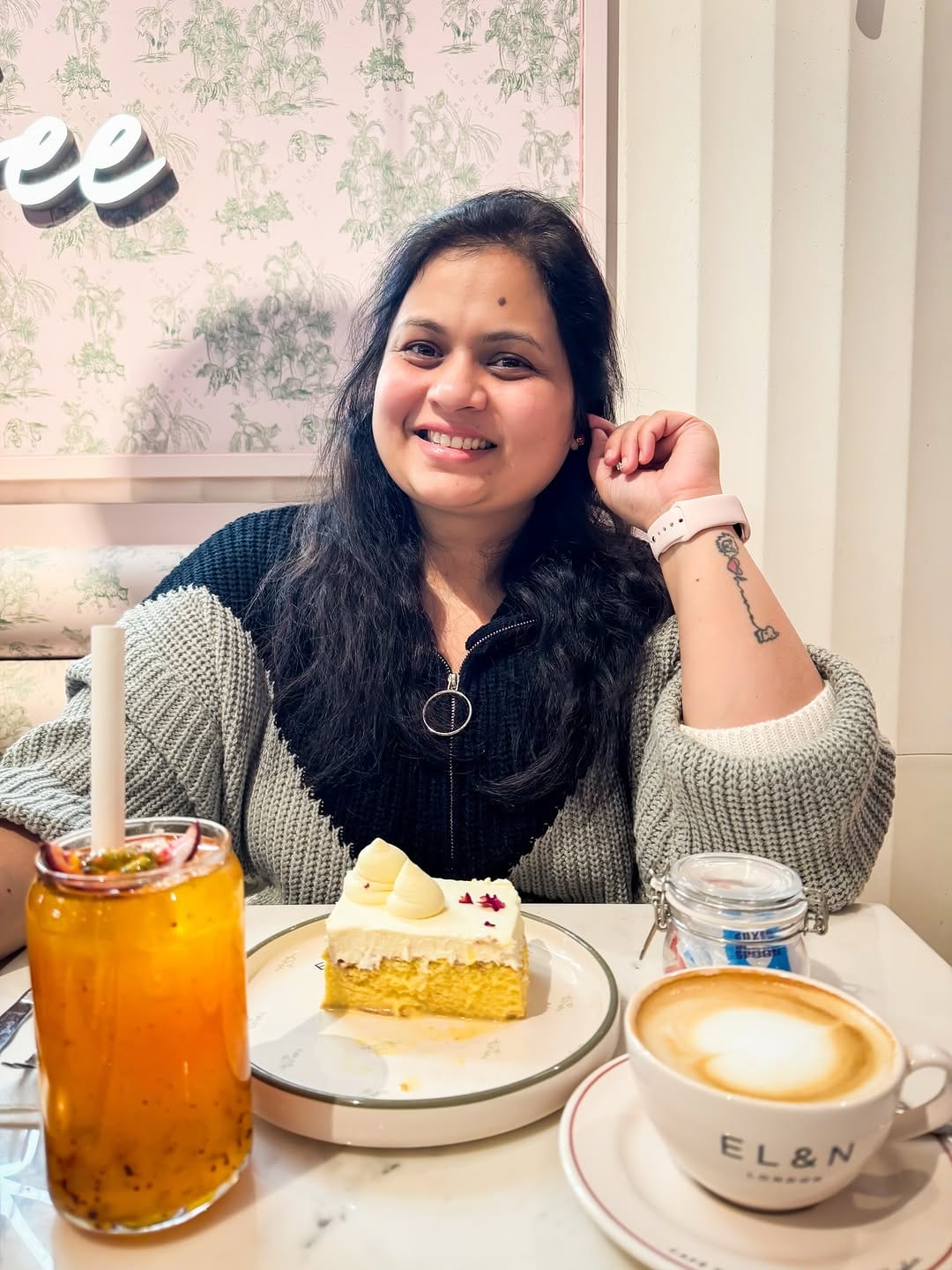 Post 6 by Dhanitri Pai 🧿 London 🇬🇧| Content Creator on Instagram (carousel)