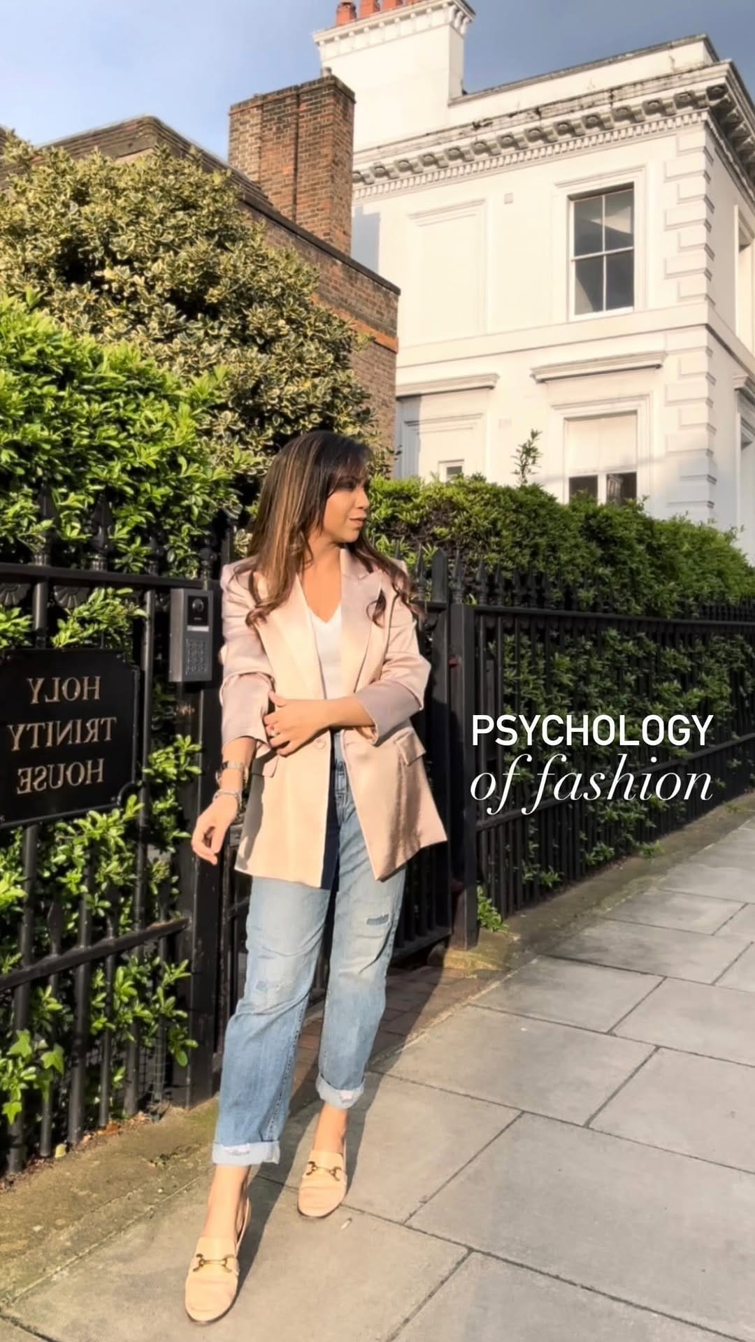 Post 8 by Inakshi Harneja on Instagram (video)